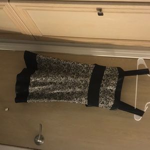 Speechless dress silver/gray and black